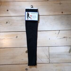 Assets by Spanx NWT Black Shaping Leggings Size S